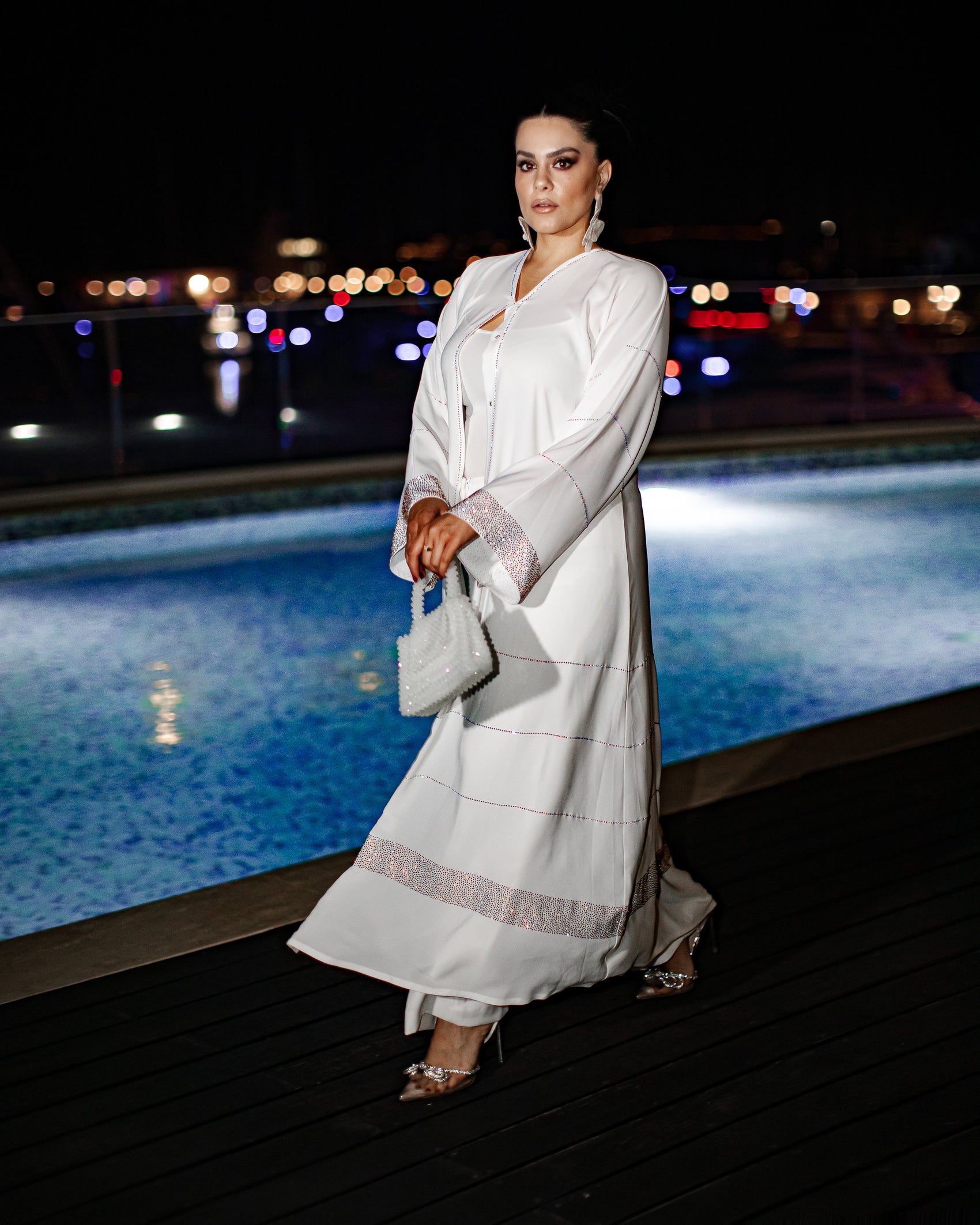 WHITE SILK KIMONO