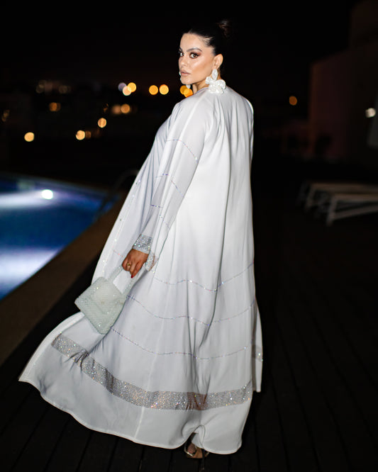 WHITE SILK KIMONO